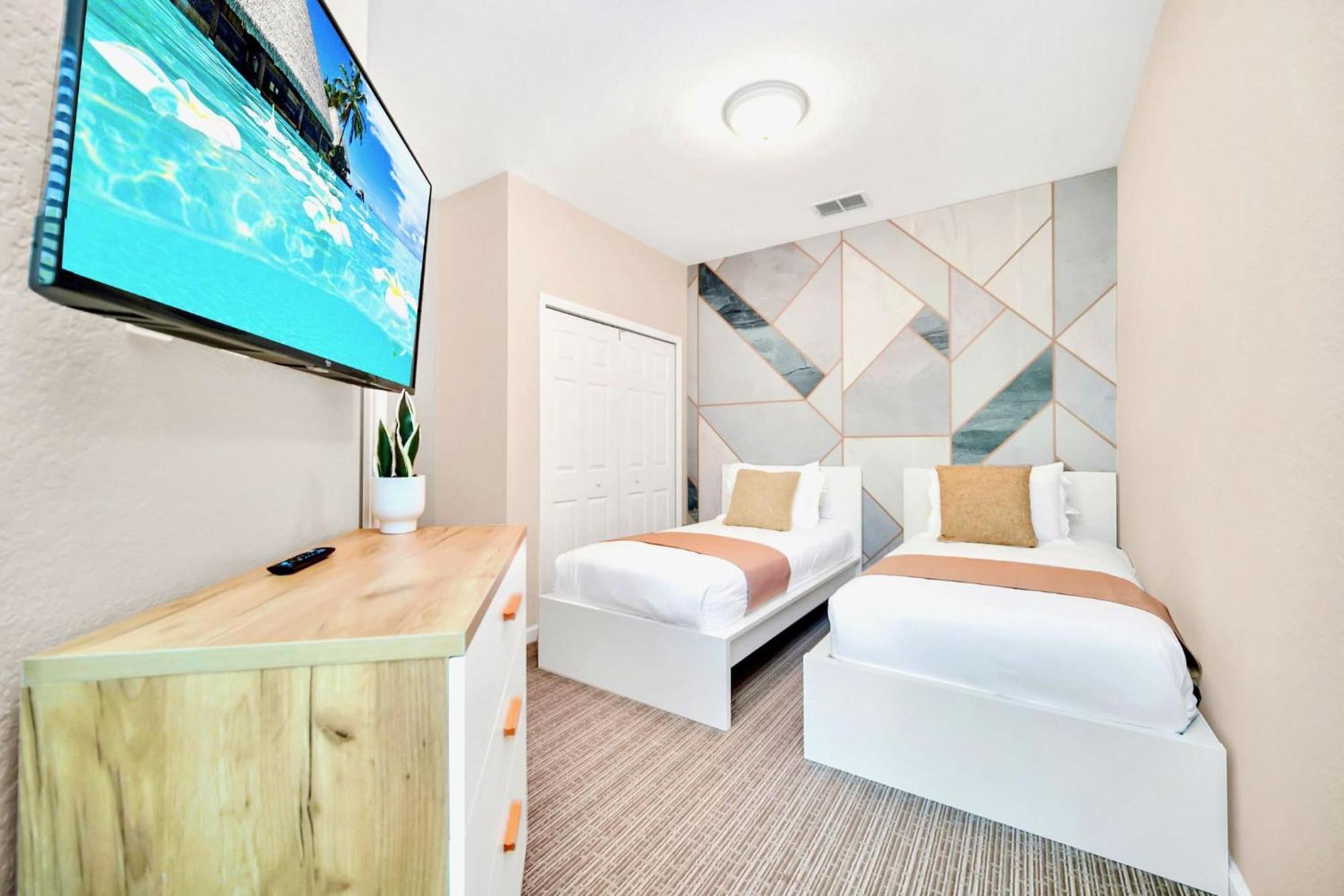 Modern 3Br Condo Near Disney- Pool And Hot Tub Orlando Luaran gambar